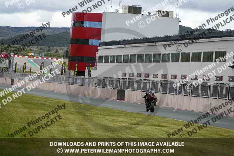 cadwell no limits trackday;cadwell park;cadwell park photographs;cadwell trackday photographs;enduro digital images;event digital images;eventdigitalimages;navarra;no limits trackdays;peter wileman photography;racing digital images;trackday digital images;trackday photos
